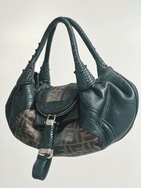 Vintage FENDI | Oversized Slouchy Leather Shoulder Bag